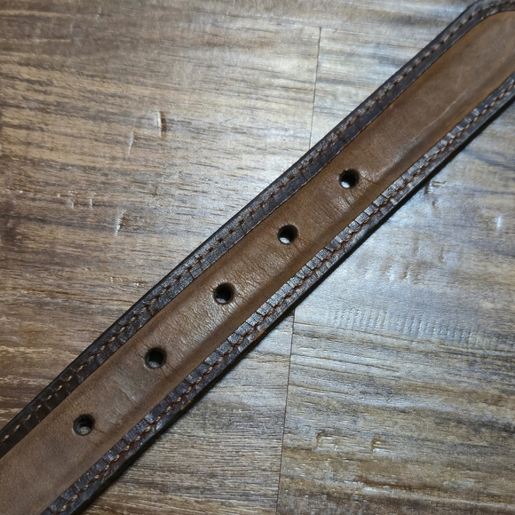 Size 34 Columbia Brown Leather Belt with Silver Buckle - Picture 4 of 6
